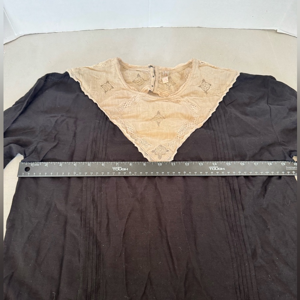 Free People Heart of Darkness Cutout Black Cream Tunic Top Lace Women’s large - Picture 9 of 10